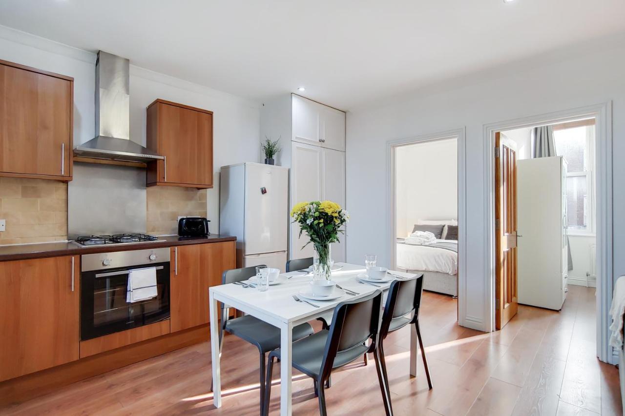 Welcomestay Tooting Broadway 3 Bedroom Apartment Londres Exterior foto